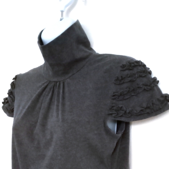 NWT🎁FREE GIFT INCLUDED 🎁 Ruffled Sleeves Blouse Tee Top Women - Picture 4 of 11